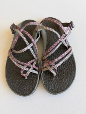 Chaco Zong EcoTread Sandals Gray Pink Strappy Hiking Outdoor Womens 9